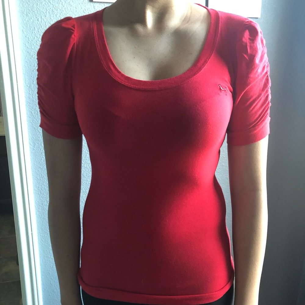 Form fitting shirt